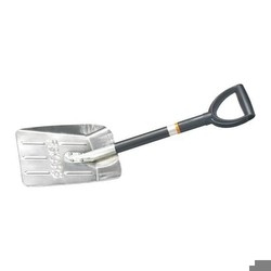 Fiskars Auto sniega lāpsta Fiskars Auto sniega lāpsta