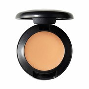 MAC Studio Finish SPF 35 Korektors 7 g MAC Studio Finish SPF 35 Korektors 7 g