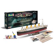 Revell Geschenkset 100 Jahre Titanic (05715) Revell Geschenkset 100 Jahre Titanic (05715)