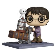 Funko Pop! Deluxe Harry Potter - Harijs stumj ratiņus Funko Pop! Deluxe Harry Potter - Harijs stumj ratiņus