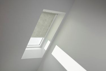 Velux Sichtschutzrollo Manuell RFL MK04 Velux Sichtschutzrollo Manuell RFL MK04
