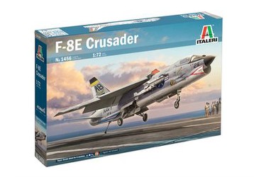 Italeri F-8E Crusader (1456) Italeri F-8E Crusader (1456)
