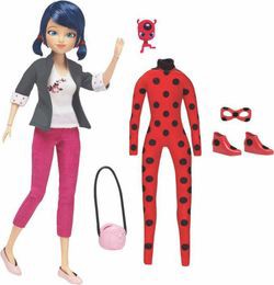 Bandai Miraculous Supervaroņa Noslēpums Marinette (P50355) Bandai Miraculous Supervaroņa Noslēpums Marinette (P50355)