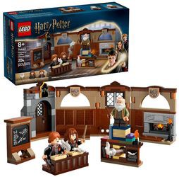 LEGO Harry Potter Cūkkārpas pils: Burvju mākslas nodarbība (76442) LEGO Harry Potter Cūkkārpas pils: Burvju mākslas nodarbība (76442)