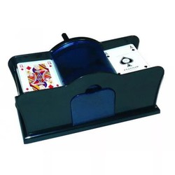 Piatnik Kāršu sajaukšanas mašīna ar kloķi Piatnik Kāršu sajaukšanas mašīna ar kloķi