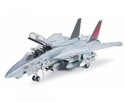 Tamiya F-14A Tomcat Black Knights Tamiya F-14A Tomcat Black Knights