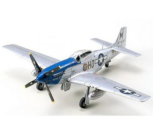 Tamiya Mustang P-51D 1:72 Tamiya Mustang P-51D 1:72