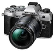 OM System OM-5 + 14-150 mm OM System OM-5 + 14-150 mm