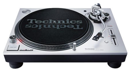Technics SL-1200MK7 Technics SL-1200MK7