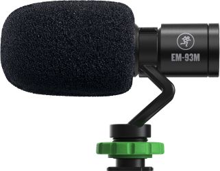 Mackie EM-93M