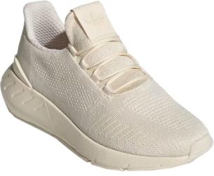 Adidas Swift Run 22 sievietēm
