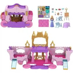 Mattel Disney princeses pārvērtību rotaļu komplekts kariete uz pili (HWX17) Mattel Disney princeses pārvērtību rotaļu komplekts kariete uz pili (HWX17)