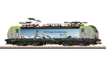 Märklin Elektrolokomotive Reihe 475 (88236) Märklin Elektrolokomotive Reihe 475 (88236)
