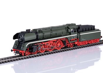 Märklin Dampflokomotive Baureihe 01.5 (38205) Märklin Dampflokomotive Baureihe 01.5 (38205)