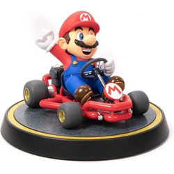 First 4 Figures Mario Kart - Mario standarta izdevums 19 cm First 4 Figures Mario Kart - Mario standarta izdevums 19 cm