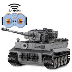 CaDA Master Tiger Panzer (C61071W) CaDA Master Tiger Panzer (C61071W)