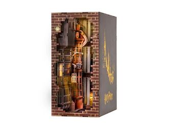 Revell Tiny Adventures: Harijs Poters - Diagonas aleja Revell Tiny Adventures: Harijs Poters - Diagonas aleja