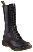 Dr. Martens 1B99