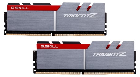 G.Skill DDR4-3600 32GB Trident Z Royal komplekts (F4-3600C17D-32GTZ)
