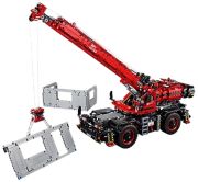 LEGO Technic Apvidus celtņvedējs (42082) LEGO Technic Apvidus celtņvedējs (42082)