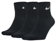 NIKE Lightweight Quarter Sporta zeķes 3 gab. komplekts NIKE Lightweight Quarter Sporta zeķes 3 gab. komplekts