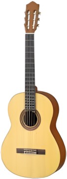 Yamaha C40M Yamaha C40M