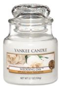 Yankee Candle Wedding Day aromātiskā svece 104 g Yankee Candle Wedding Day aromātiskā svece 104 g